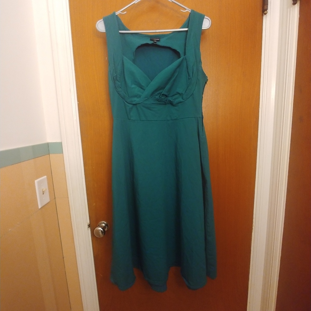 Green dress